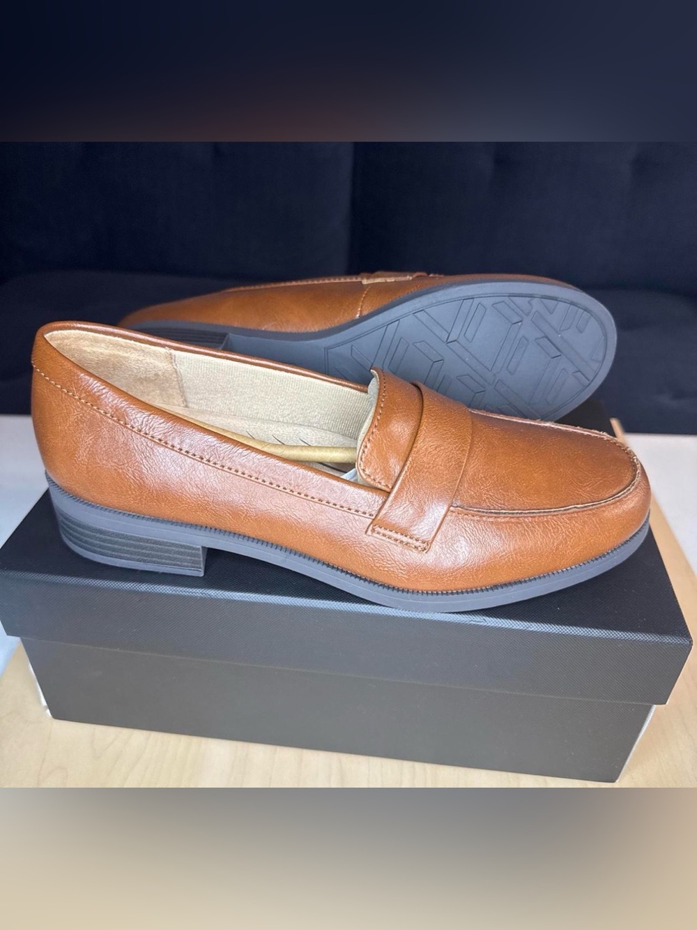 Brand New Life Stride Tan Leather Penny Loafers Size 8.5